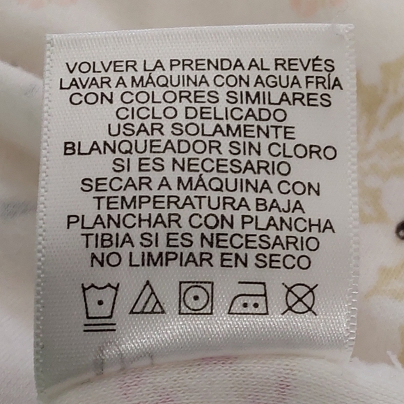 CLASSIC ELEMENTS Women's TURTLENECK / SIZE: MEDIUM - Picture 7 of 7